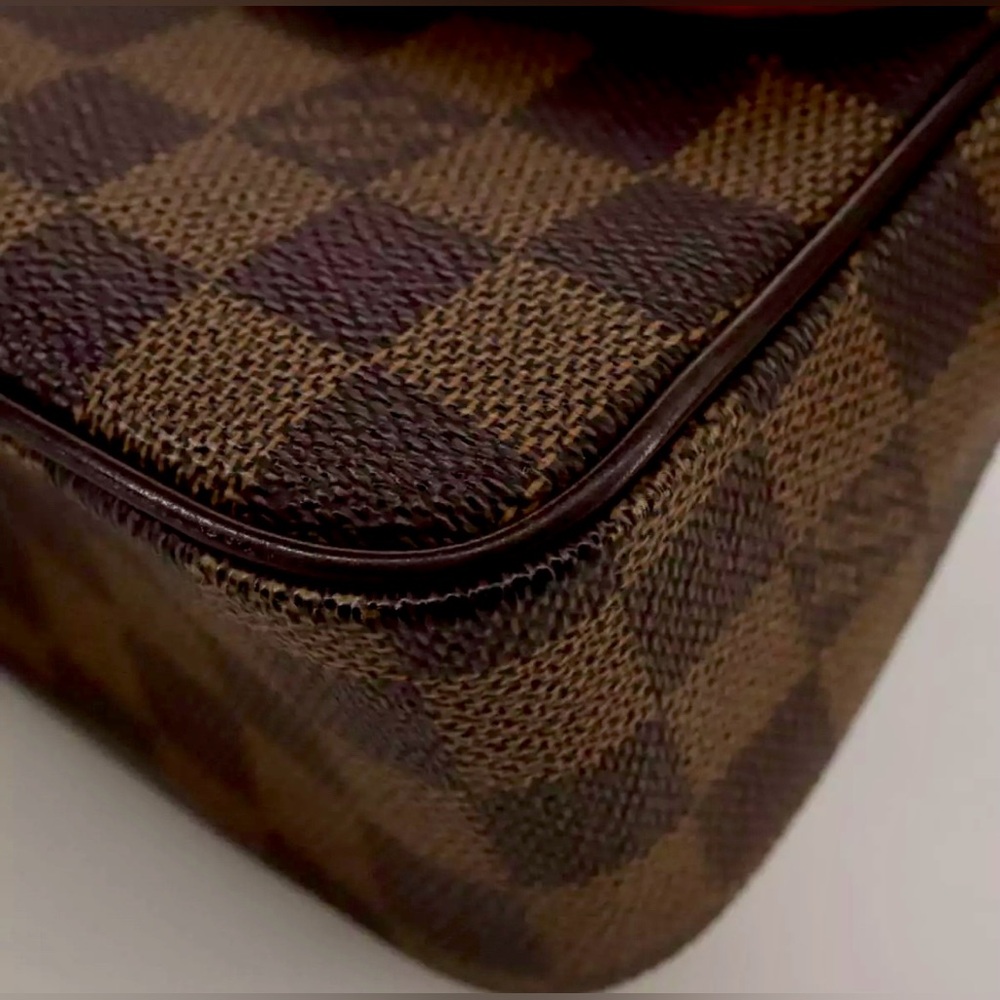 LOUIS VUITTON Damier Ebene Recoleta Shoulder/ Handbag
PRISTINE CONDITION - Picture 10 of 15